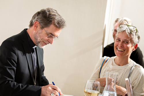 Buchpräsentation Für euch Bischof, mit euch Christ / Erzdiözese Wien/ Schönlaub, Stephan Schönlaub Buchpräsentation Für euch Bischof, mit euch Christ