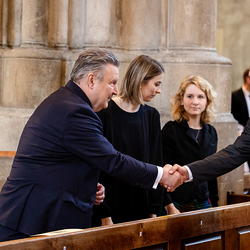 Stephansdom: Österreich nahm Abschied von Papst Franziskus